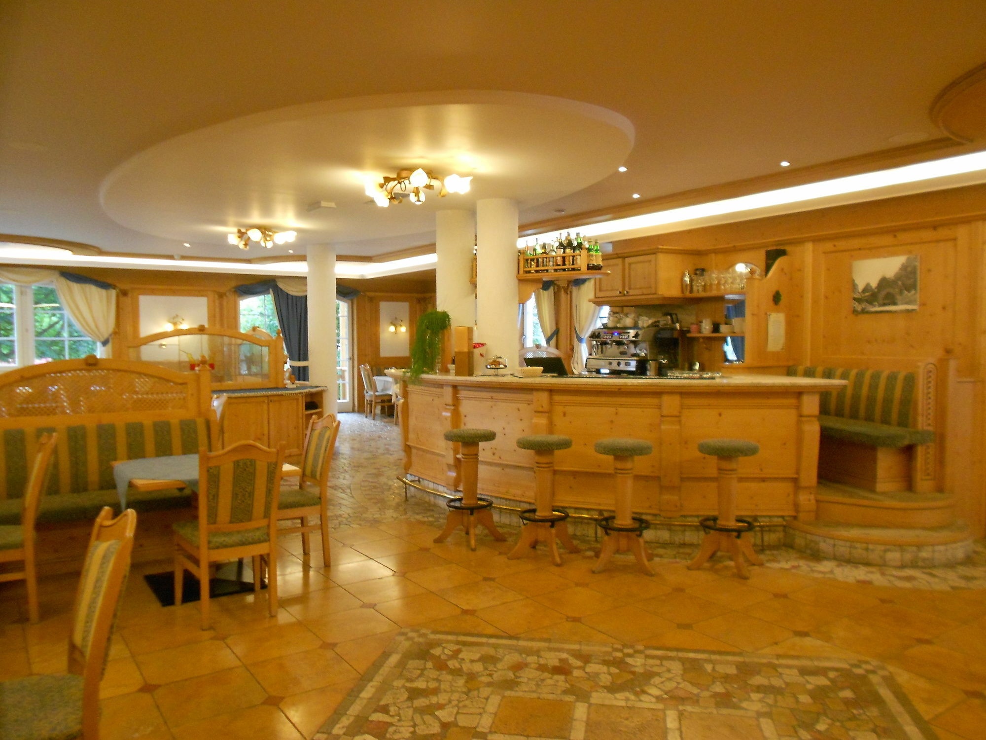 Hotel Chalet All'Imperatore Мадонна-ди-Кампильо Экстерьер фото
